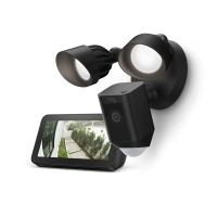 حزمة Ring Floodlight Cam Wired Plus (سوداء) مع Echo Show 5 (الجيل الثاني):