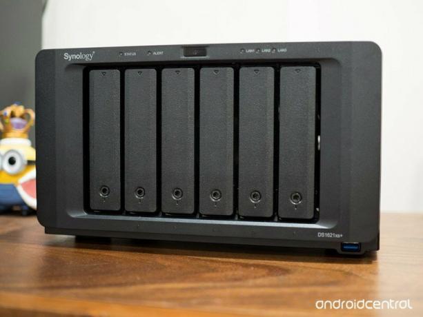 Обзор Synology DiskStation DS1621xs +