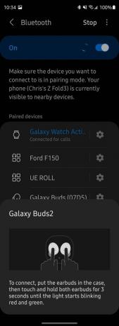 Hoe Samsung Galaxy Buds Galaxy Phone 2 te koppelen