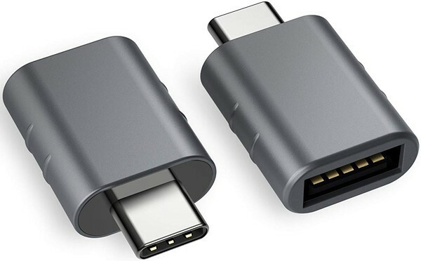 „Syntech USB C – USB“ adapterio paketas, kuriame yra 2 „USB C“ vyriškos ir USB3 jungties adapteriai