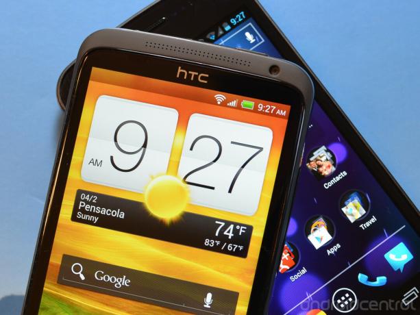 HTC One X un Samsung Galaxy Nexus.