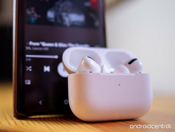 AirPods Pro i Galaxy Note 10