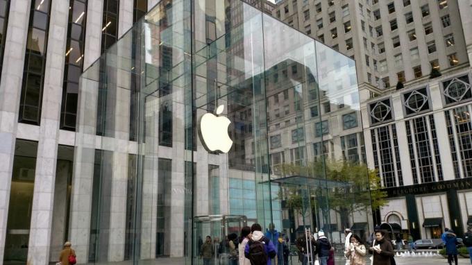 „Apple Store“ Niujorke