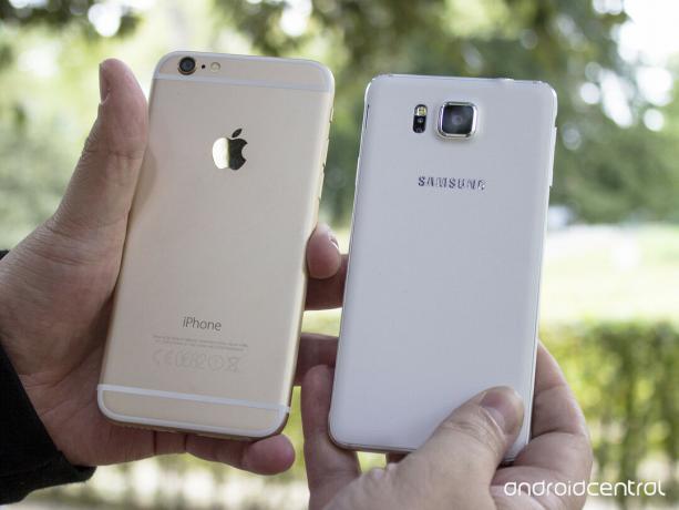 Samsung Galaxy Alpha مقابل iPhone 6