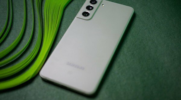 Galaxy S21 FE 5G Exynos review