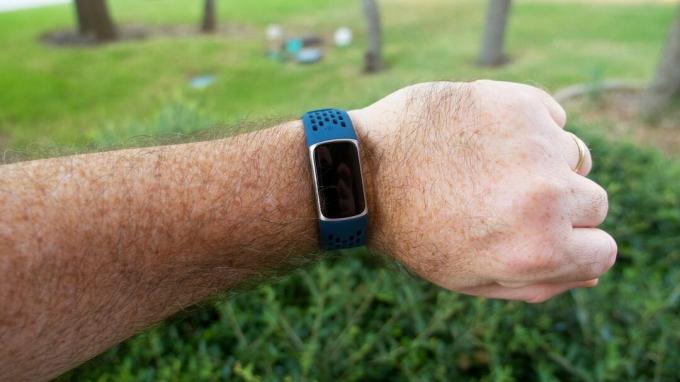Fitbit Charge 5 Styl życia 1