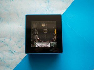 Áttekintés: A Seeed Studio 269 dolláros Chromebox-alternatívát készített, amely a Windows 10 rendszert futtatja