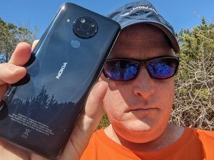 Comentário: O Nokia 5.4 pode ser o melhor telefone Android barato de 2021