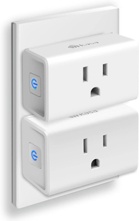 3. Kasa Smart Plug Ultra Mini (paquete de 2: $ 19,99
