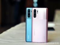 „Huawei“ pristato atnaujintą „P30 Pro“ su nauju dizainu, spalvomis ir „Android 10“