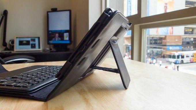 MiniSuit klaviatuuriümbris Nexus 7 jaoks