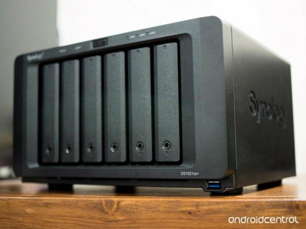 Обзор Synology DiskStation DS1621xs +