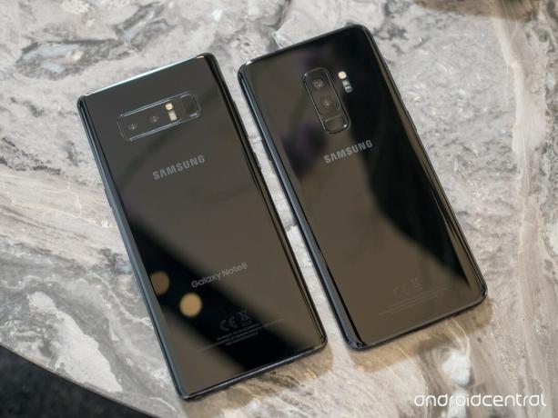 Samsung Galaxy Note 8 og Galaxy S9 +