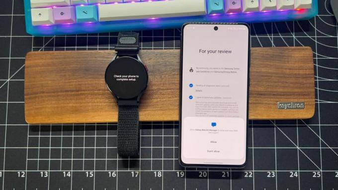 Omogućite Galaxy Watch 5 pristup SMS-u na Galaxy S21 FE